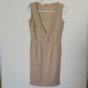St. John Couture Tan wool blend dress V-neckline with pockets size 4
